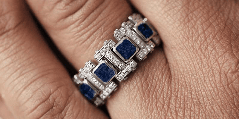 Sapphire Ring with Diamonds