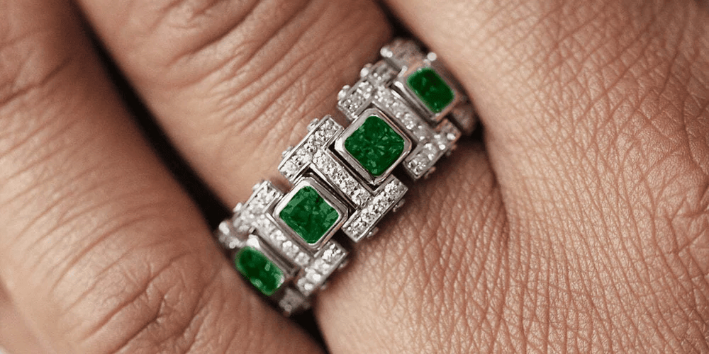 Emerald Ring with White Diamonds